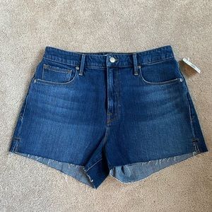 NWT Good American shorts